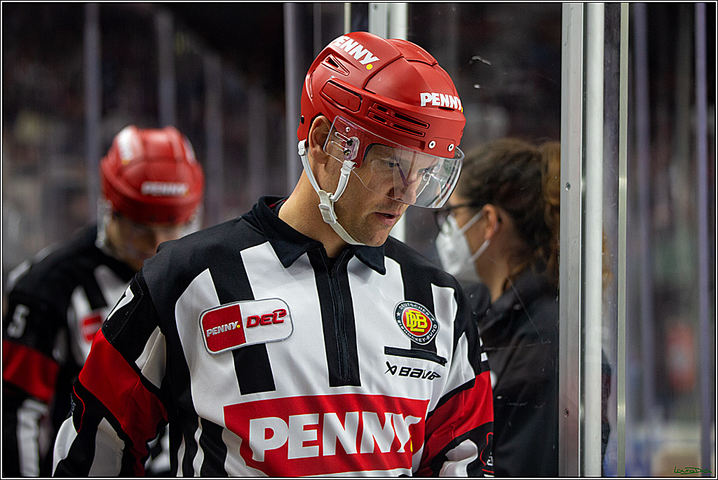PENNY DEL; Koelner Haie- Straubing Tigers; Koeln, 09.10.2022